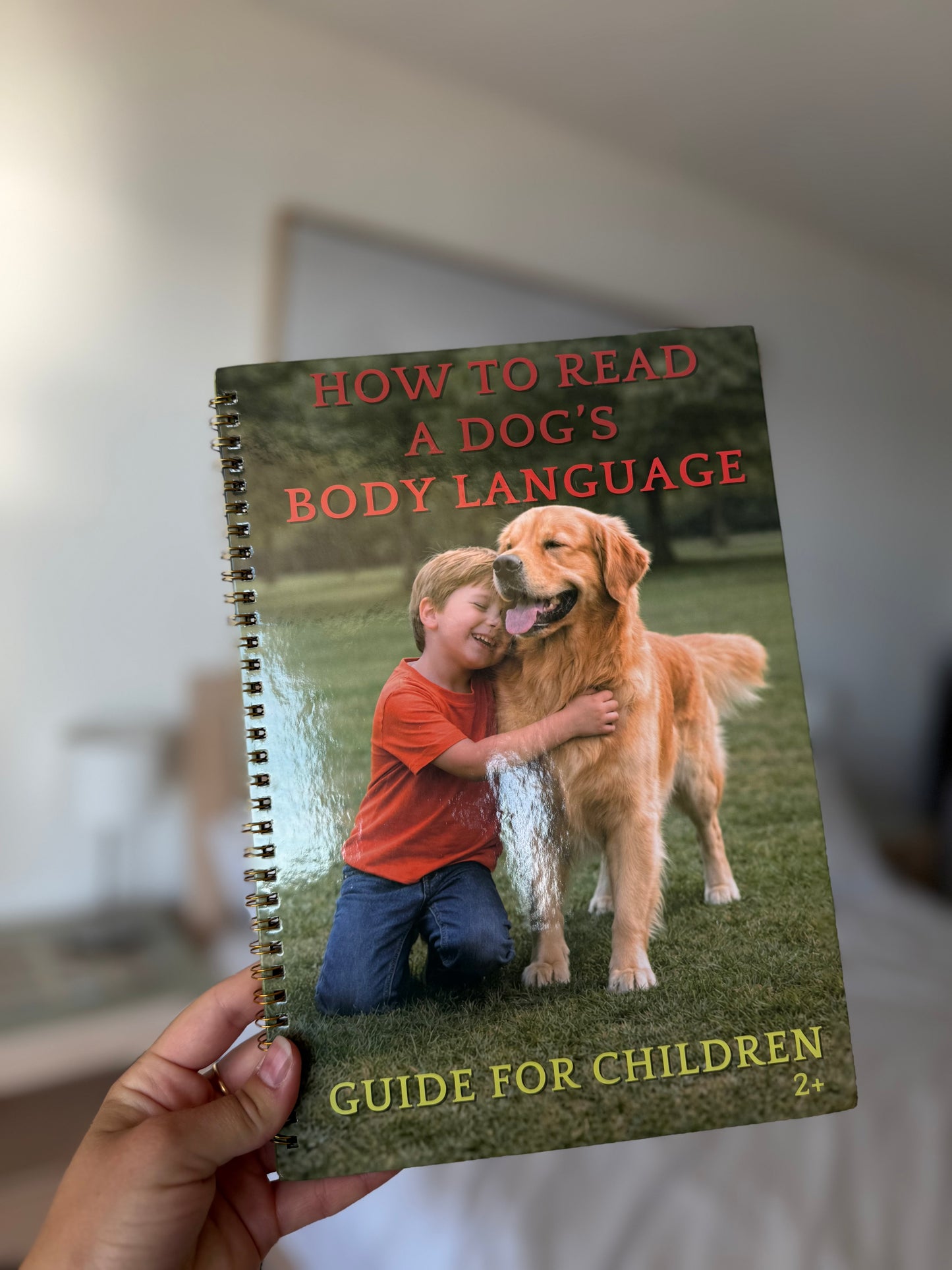 How to read a dog's body language: guide for children + free interactive flashcards